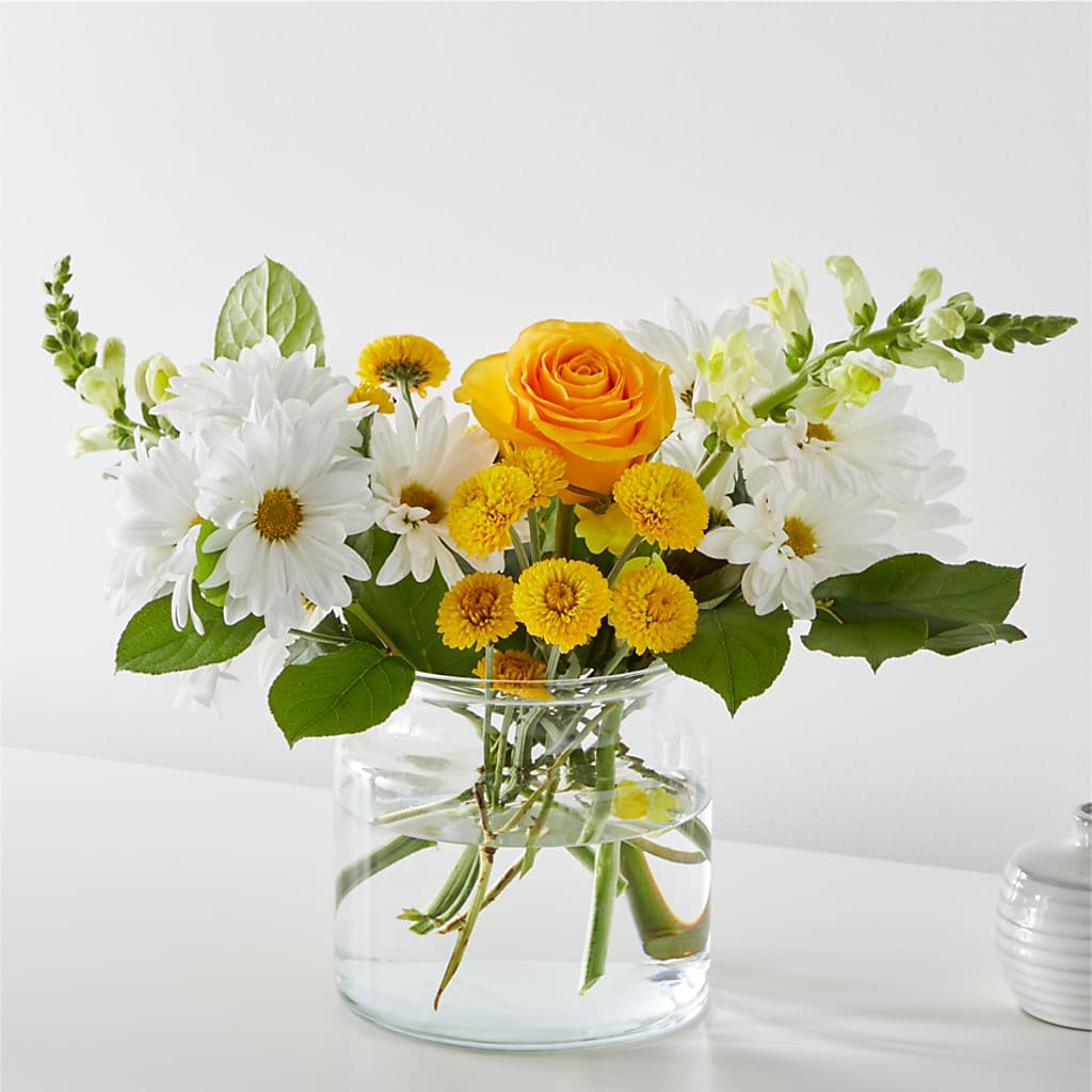 Sun Salutation Bouquet – Mary Blooms Florist, Port Saint Lucie FL