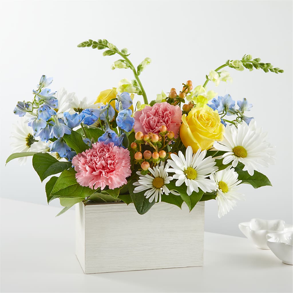 Sun Salutation Box Bouquet – Mary Blooms Florist, Port Saint Lucie FL