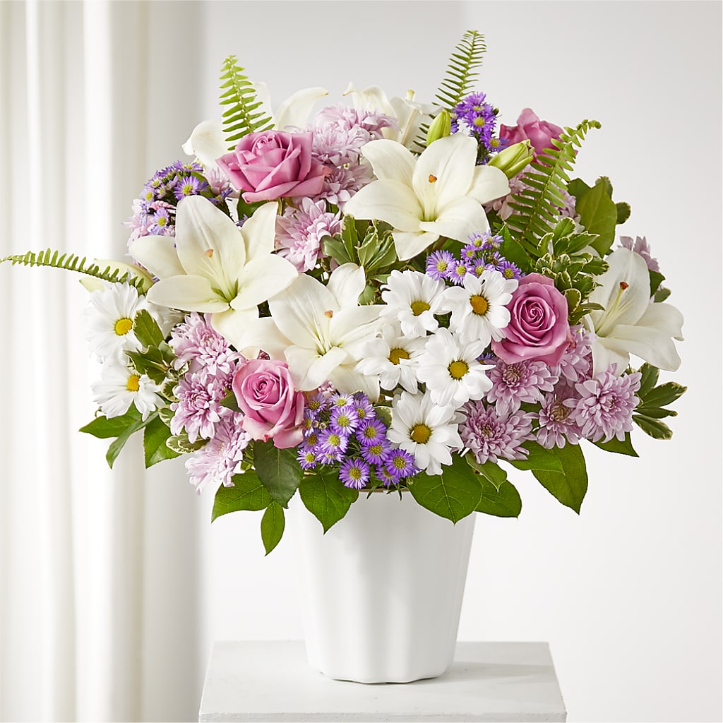 Warmest Thoughts Tabletop Basket – Mary Blooms Florist, Port Saint Lucie FL