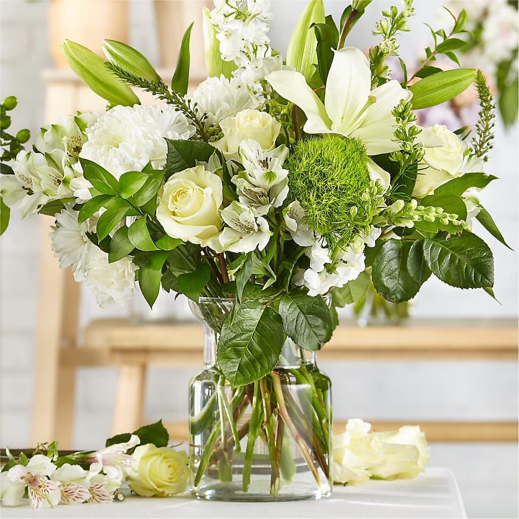 Classic Ivory – A Florist Original – Mary Blooms Florist, Port Saint Lucie FL