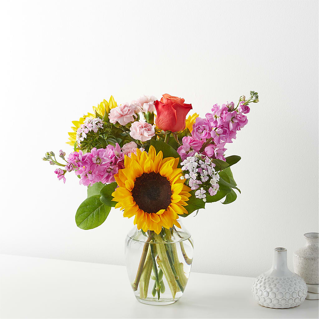 Yellow Brick Road Bouquet – Mary Blooms Florist, Port Saint Lucie FL