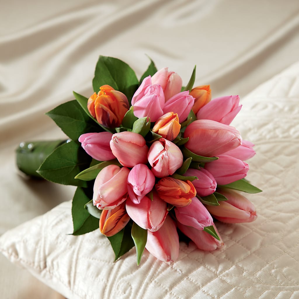 Embraceable Bouquet – Mary Blooms Florist, Port Saint Lucie FL
