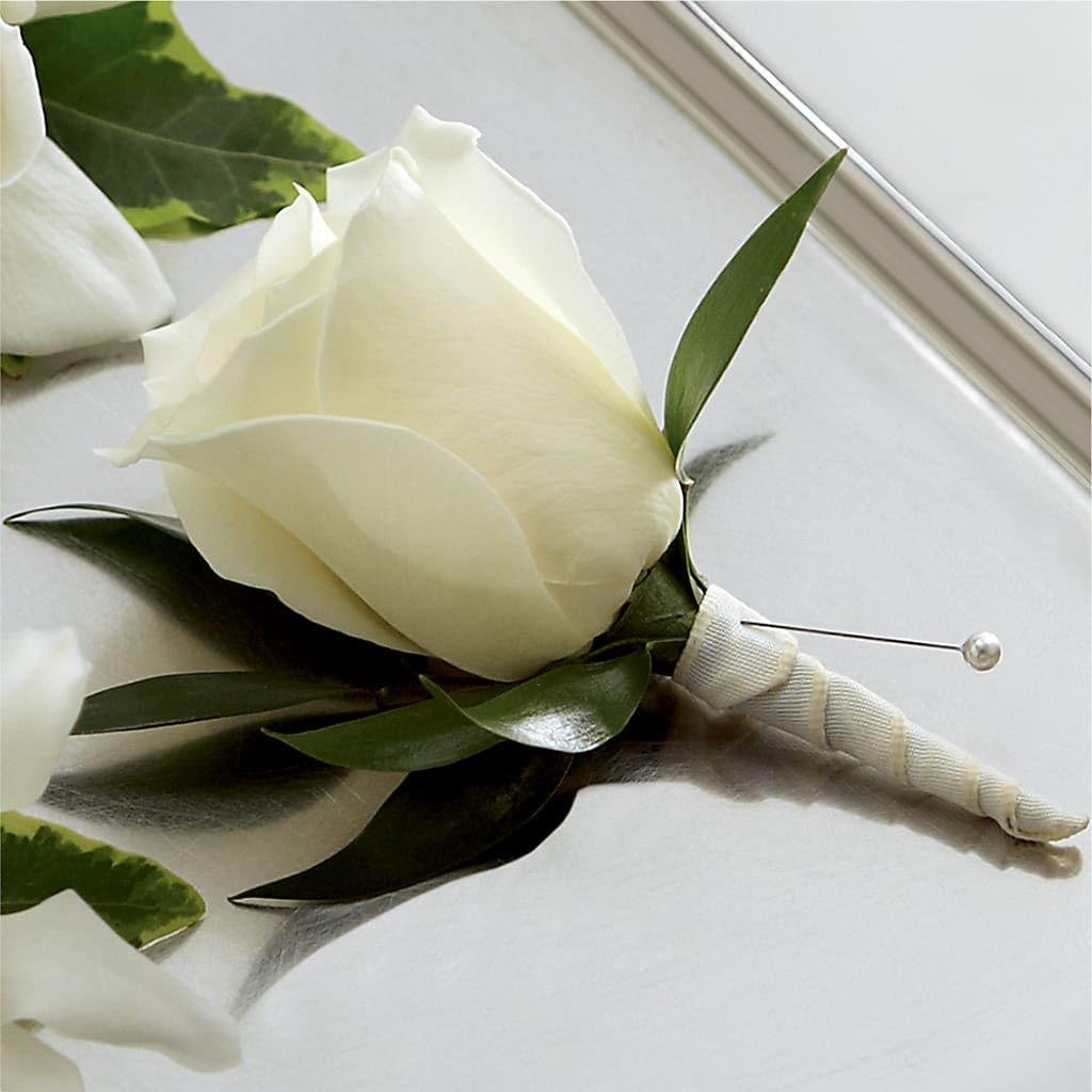White Rose Boutonniere – Mary Blooms Florist, Port Saint Lucie FL