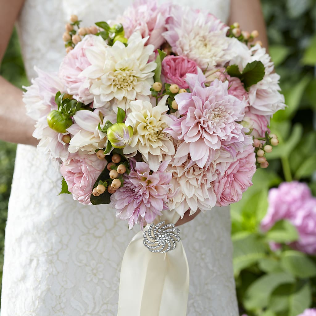 Heart's Promise Bouquet – Mary Blooms Florist, Port Saint Lucie FL
