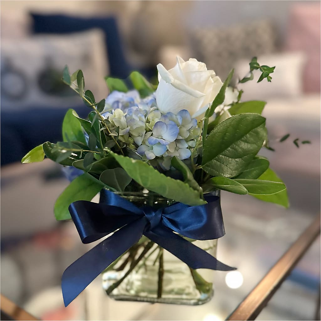 Sky Blue Delight Bouquet –  Mary Blooms Florist, Port Saint Lucie FL