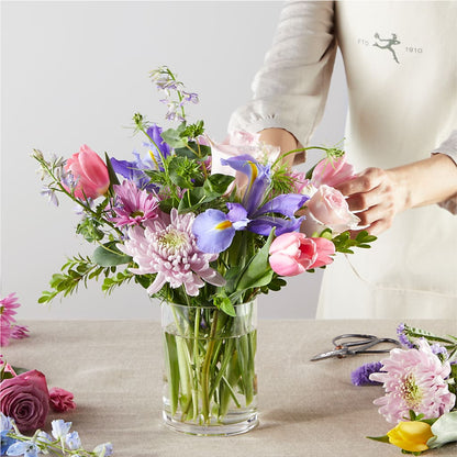 Pastel Tradition - A Florist Original –  Mary Blooms Florist, Port Saint Lucie FL