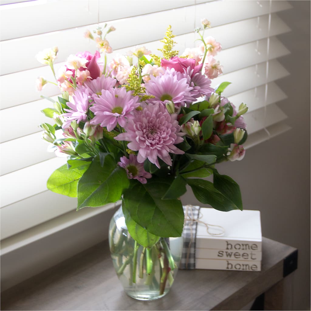 Pastel Tradition - A Florist Original –  Mary Blooms Florist, Port Saint Lucie FL