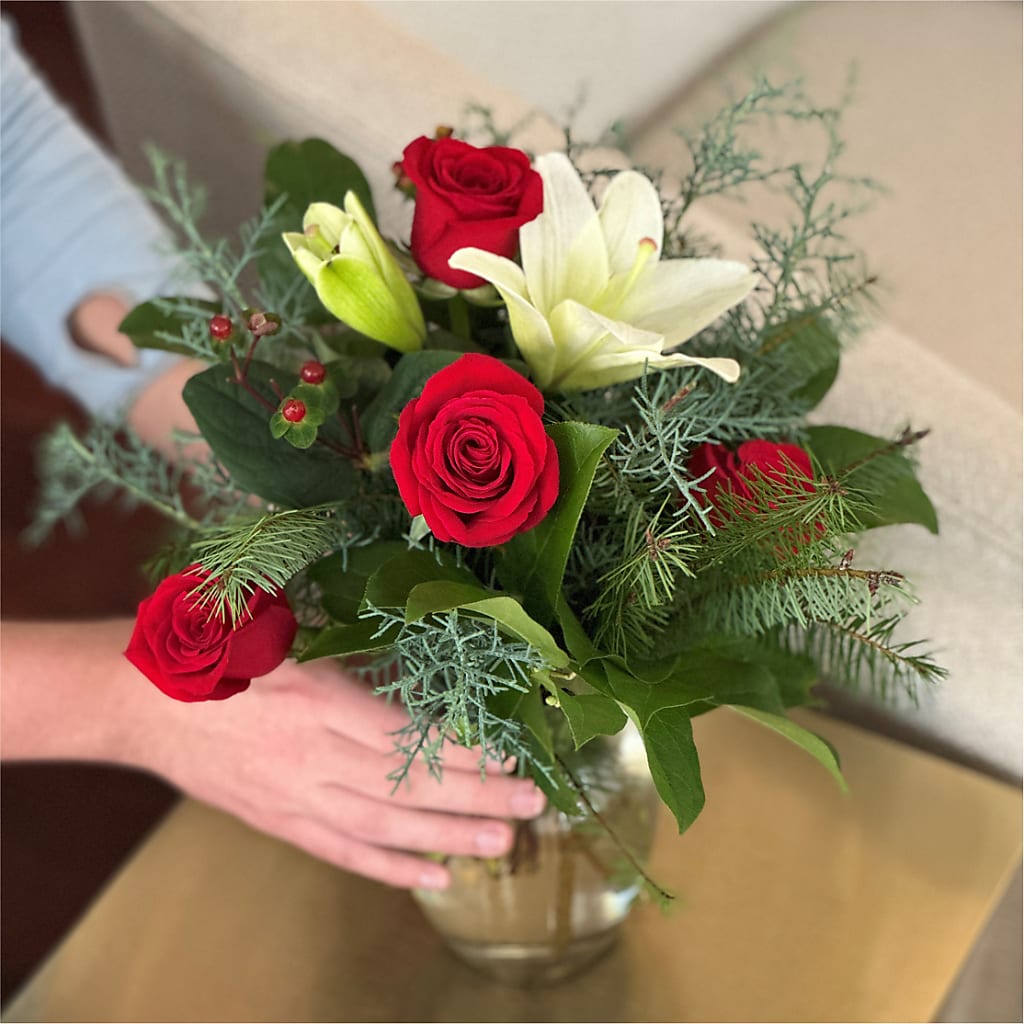 Glittering Lights Bouquet –  Mary Blooms Florist, Port Saint Lucie FL