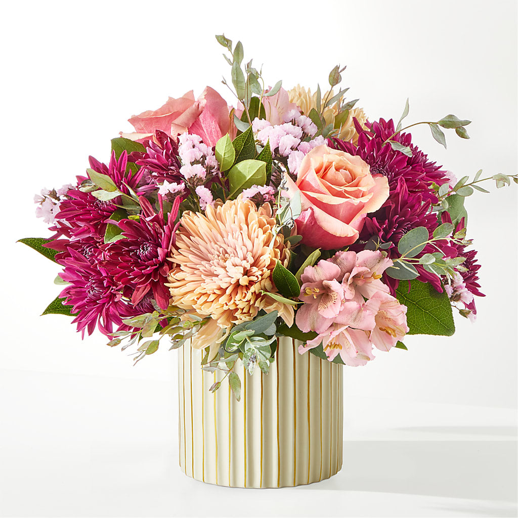Berry Cobbler Bouquet with Ivory Vase –  Mary Blooms Florist, Port Saint Lucie FL