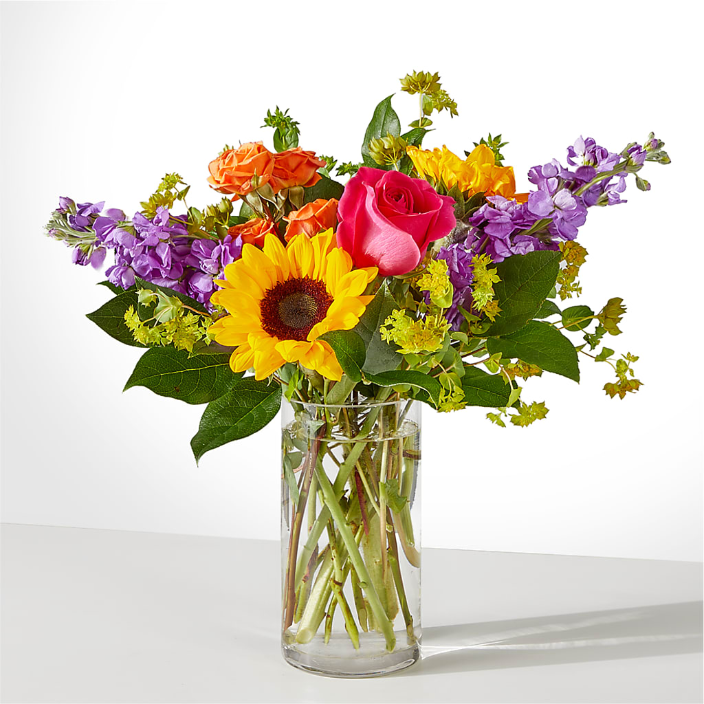 Vibrant Greetings Bouquet –  Mary Blooms Florist, Port Saint Lucie FL