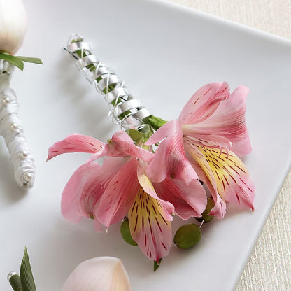 Pink Peruvian Lily Boutonniere –  Mary Blooms Florist, Port Saint Lucie FL